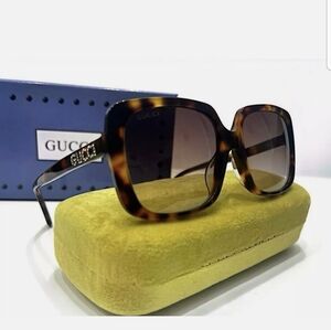 **NEW** Gucci GG0418S Sunglasses